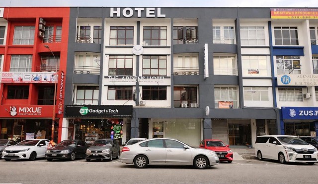 The Ardens Hotel - Permas Jaya, Masai