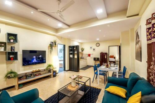 The Banyan Tree Adobe in Kolhapur