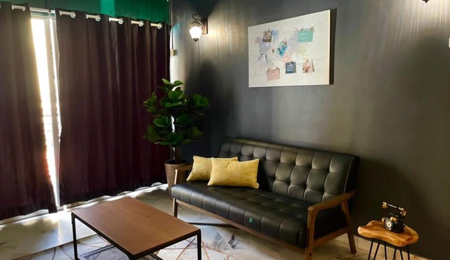 The Berlian Guesthouse - Teluk Kemang - 2 bedrooms apartmens with pool view