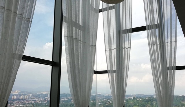 The Chiffon PREMIUM DUPLEX @ EVO Soho Suites