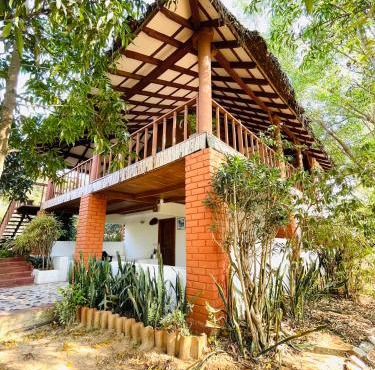 The Hideaway Hosur by evaddo stays