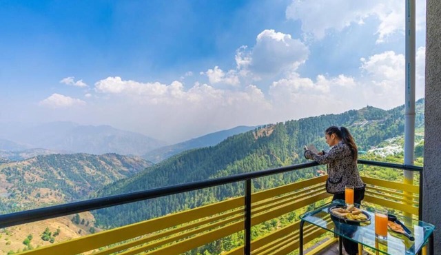 The Hosteller Kufri, Shimla