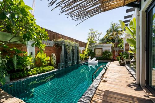 The Kembali Luxury Villa - Melaka 5 Bedroom