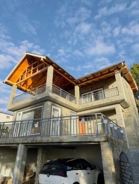 The Mountain Escape A Luxury Home Stay