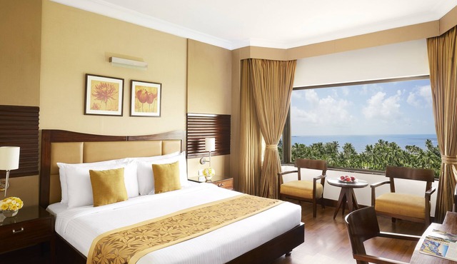 The Retreat Hotel & Convention Centre