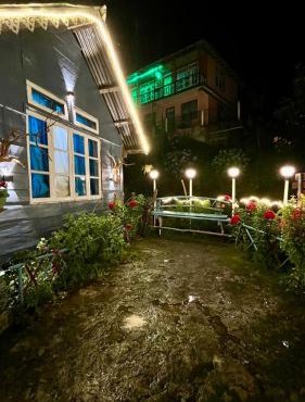 The Retro Rhythm Retreat by EQUINOX,PANDIM