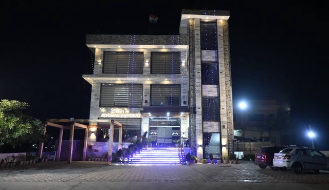 The Ritu's Resort Shikohabad