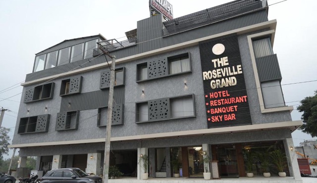 The Roseville Grand