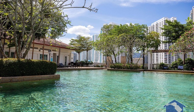 The Suites Straits Quay