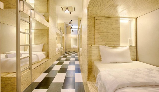 the youniQ Hotel