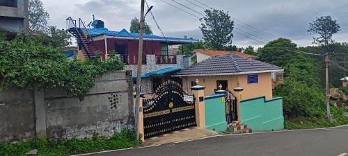Thulasiraman's Home Stay