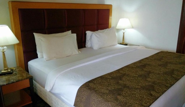 Times Premier Suites@Times Square