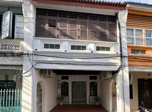 Toh Aka Inn