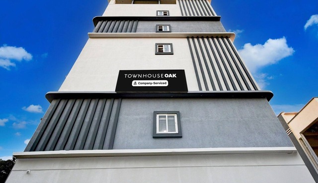 Townhouse Oak L B Nagar Metro Station