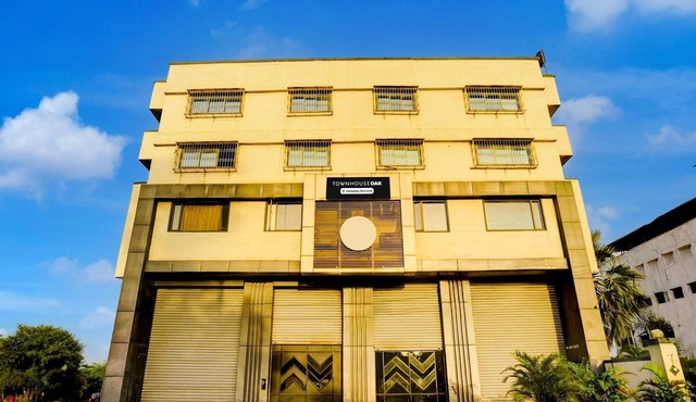 Townhouse Oak New Nashik Highway 3