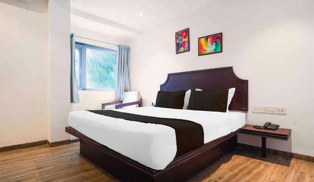 Townhouse Oak Ramdaspeth KRIMS Hospital