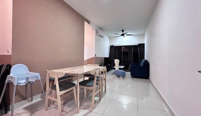 Traders Garden , cheras Trader square 3 bedroom Balakong serdang