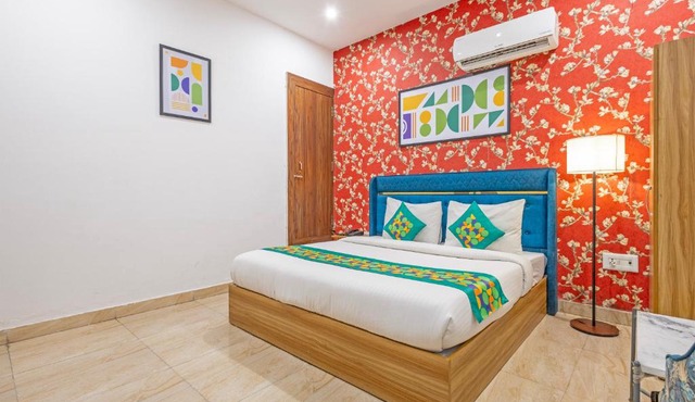 Treebo Noida Business Suites