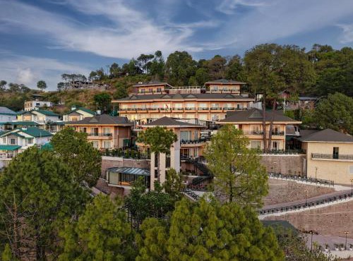 Treetop by Eight Continents Royalpine, Kasauli