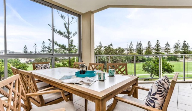 Tropical Park View 3BR Bali Resort in Kingscliff