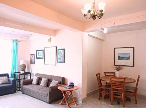 Two Rooms- Mountain View Apartment with Wi-Fi