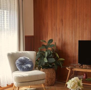 Ultimate 70s Charm near Geelong Waterfront and CBD