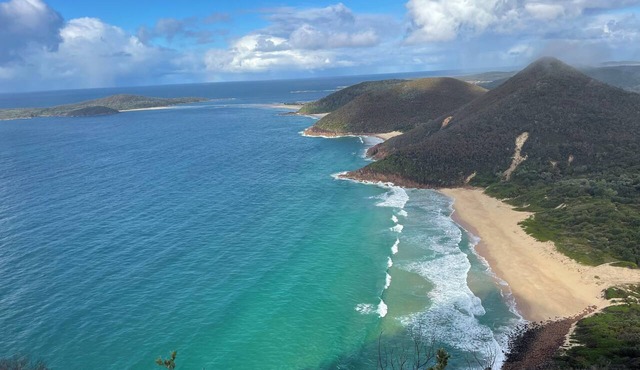 Ultimate Private Mini Resort in Port Stephens Perfect for large groups