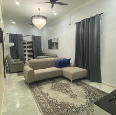 Umar Pantai Irama Homestay