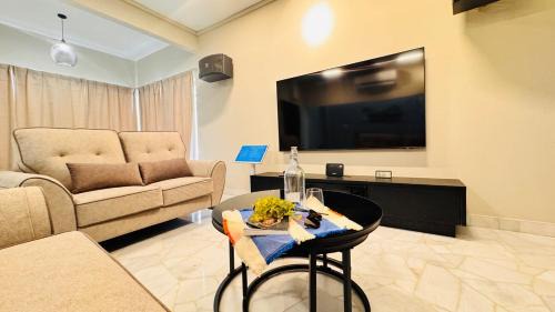 uncommon homestay