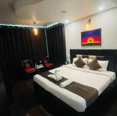 Upper city heart hotel#Mountain View naddi#Cheap Hotel Best Prices Guaranteed with Deals#Free Parking#cricket stadium 8 km#Mcleodganj 2 km- Bhagsunag 4 km