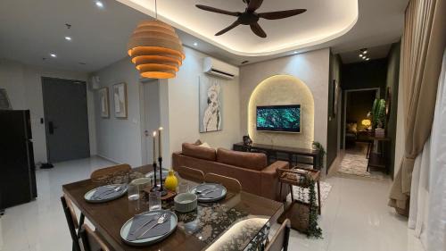 Urban Nest i-City