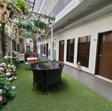 V Garden Hotel by Minsu