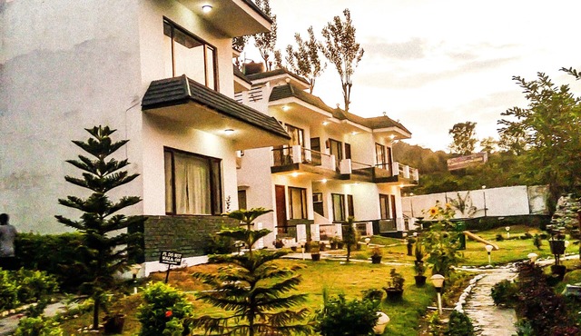 Van Durga Villas & Suites Katra