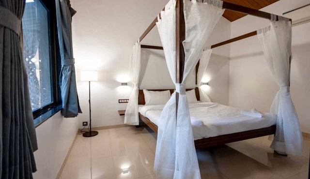 Vanah Villa And Resort