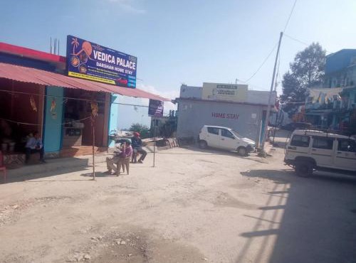 Vedica Palace Darshan Homestay, Kanak chauri, Kartik swami
