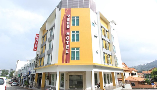 Veer Hotel