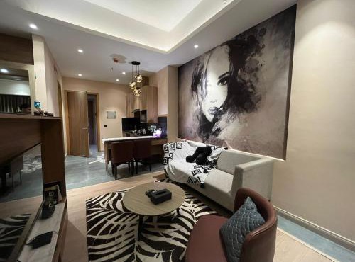 Vellostay Paras Charcoal Studio - Gurgaon - Aravali View