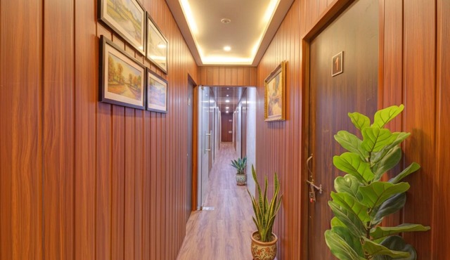 Via Arya Inn