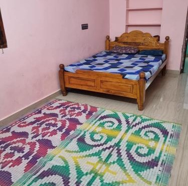 Vignesh Home staying