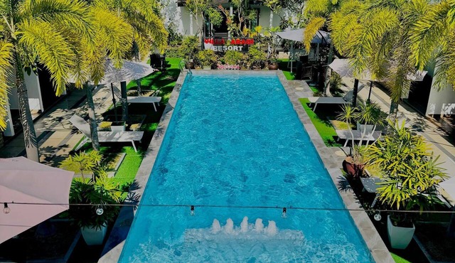 Villa Abadi Resort