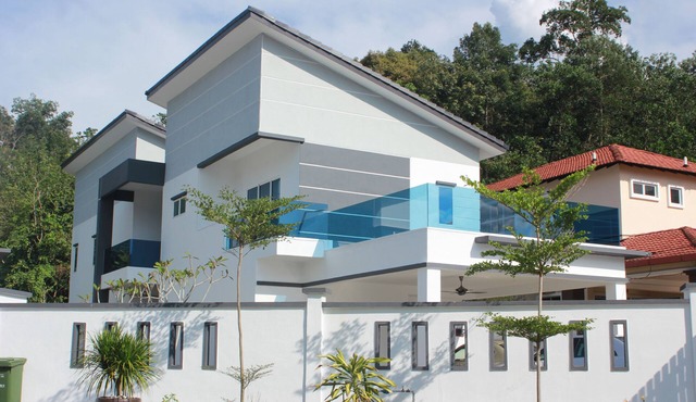 Villa, Hot & Cold water supply, durian, palm garden park, waterfall, hot spring