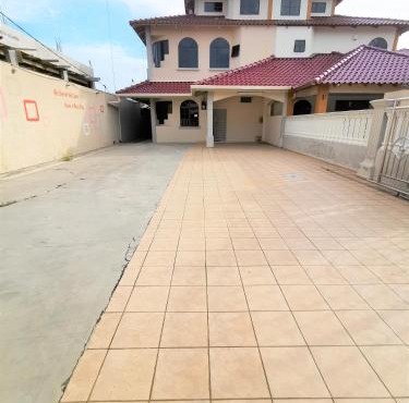 Warni Villa 8 Whole Or Room
