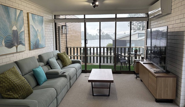 Water Views & Water Access - Great Location in Nagambie