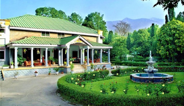 WelcomHeritage Taragarh Palace