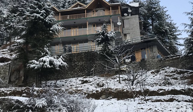 Wind Chimes Family Guest House Welcomes You