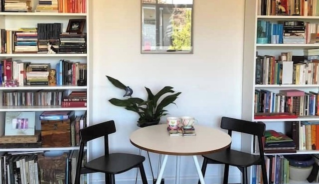 Windsor Escape - Quiet & Stylish - New Listing in Windsor