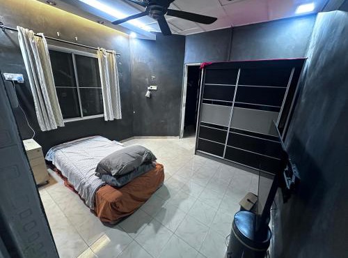 Women only master room
