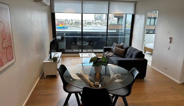 Wyndel Apartments One Bedroom Mel883Col210S in Melbourne