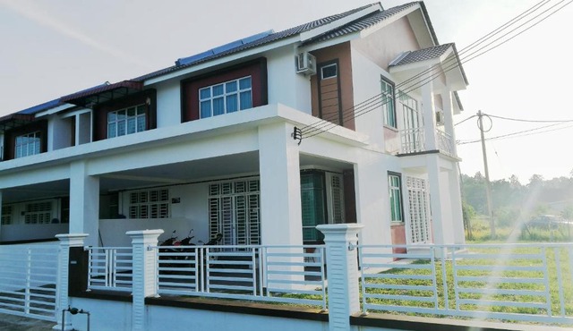 YY Homestay Pasir Mas