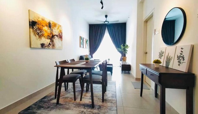 Zarahomestay @ Canopy Hills Kajang